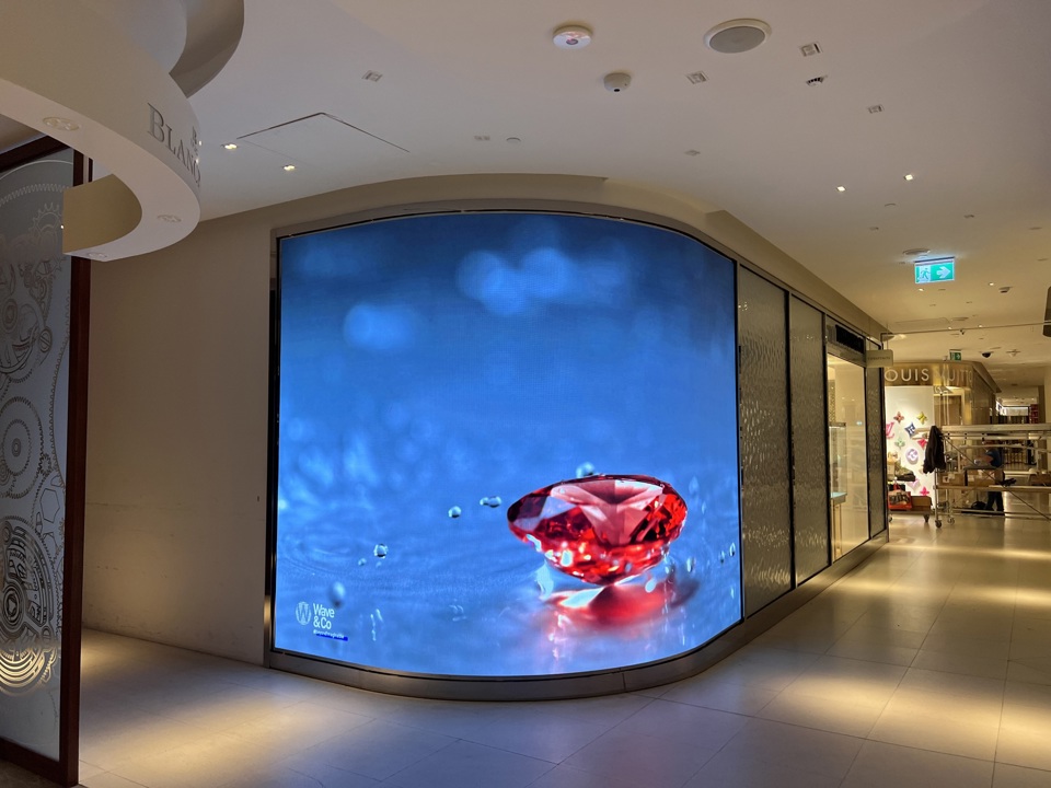 Schermi led pubblicitari flessibili